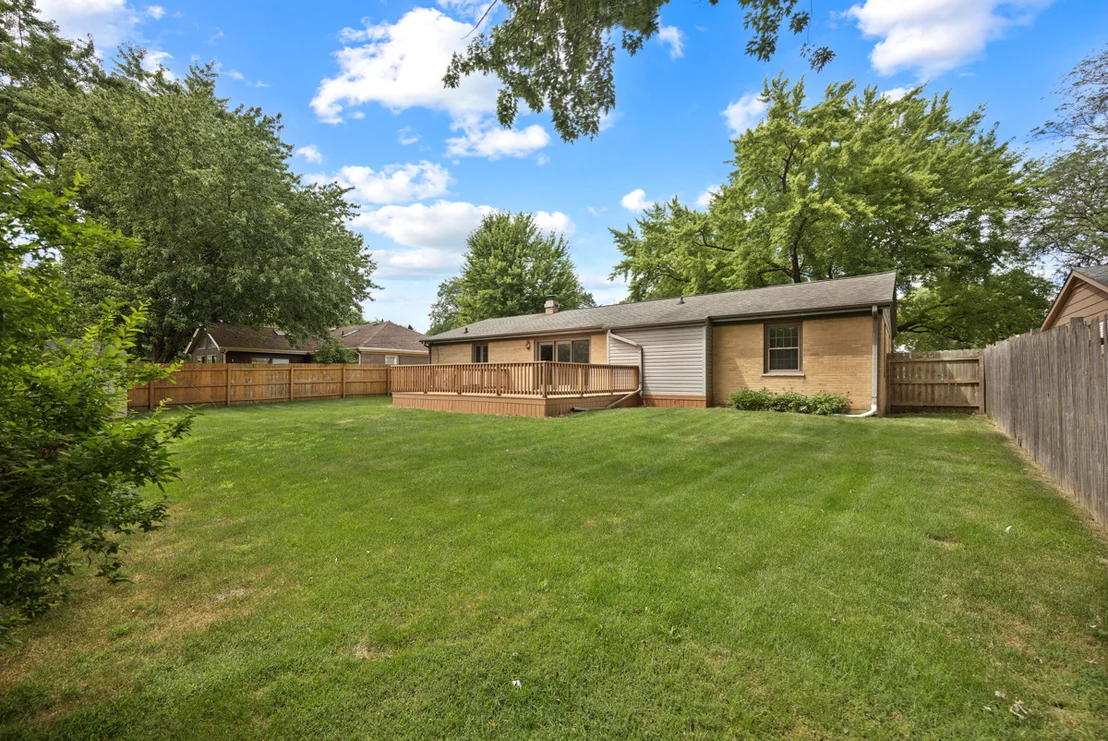 Photo of 1441 Maple Lane
