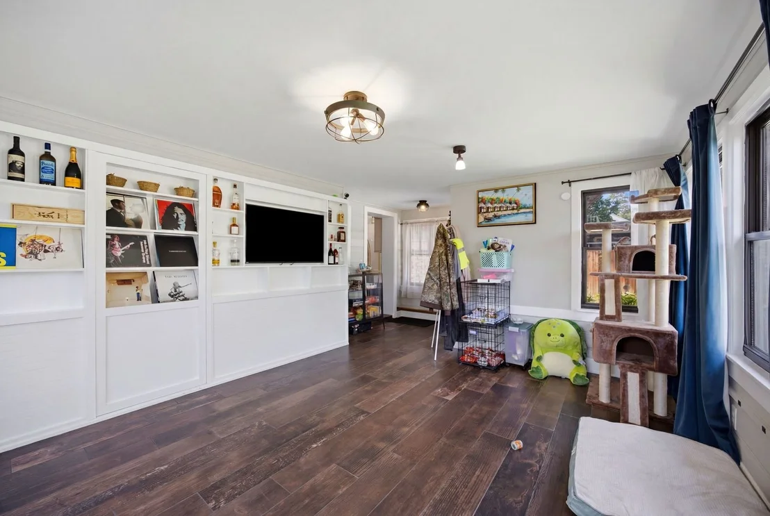 Photo of 41 Hamilton Avenue