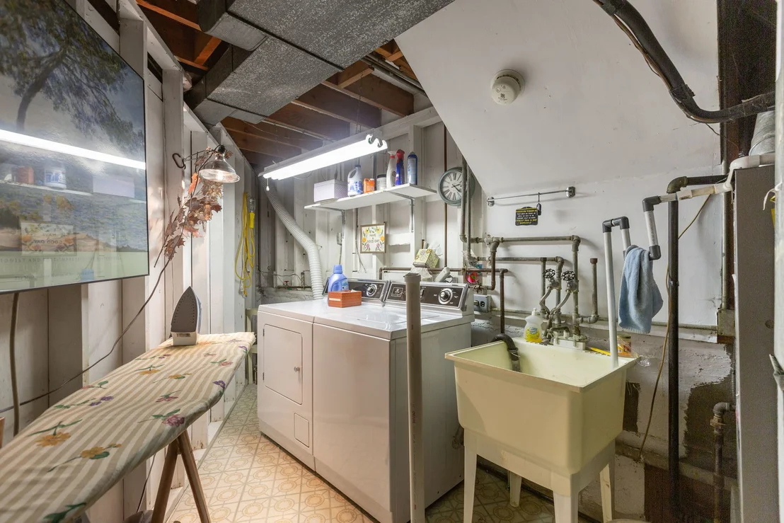Photo of 3206 Wren Lane