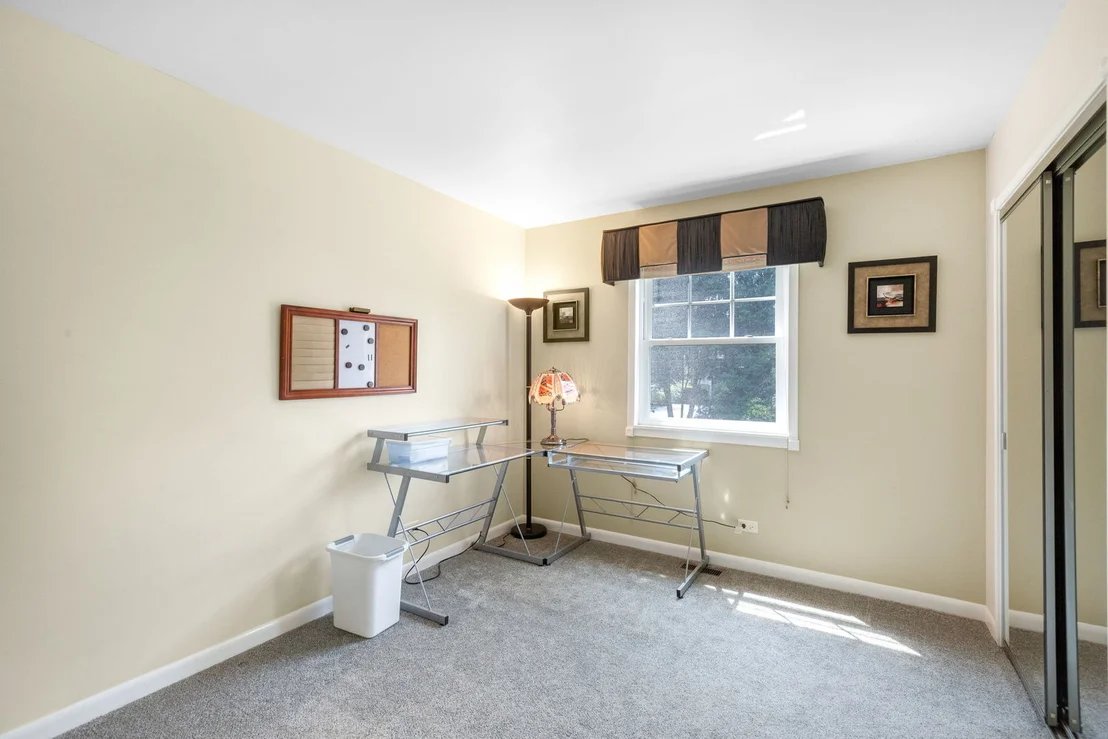 Photo of 392 Jean Street