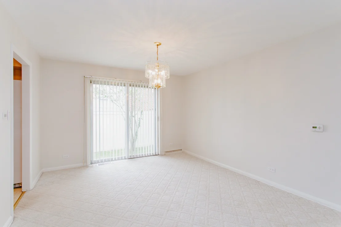 Photo of 818 Leahy Circle
