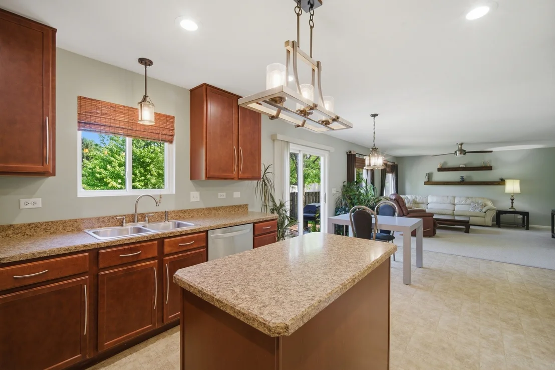 Photo of 843 Brahms Road