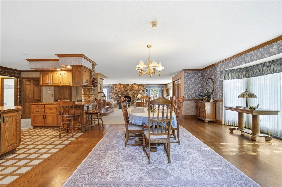 Photo of 2 Breckenridge Drive