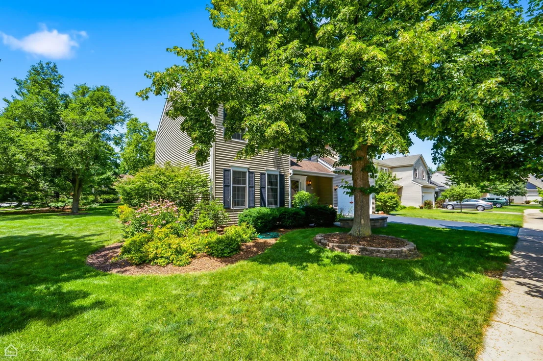 Photo of 2920 Compton Road