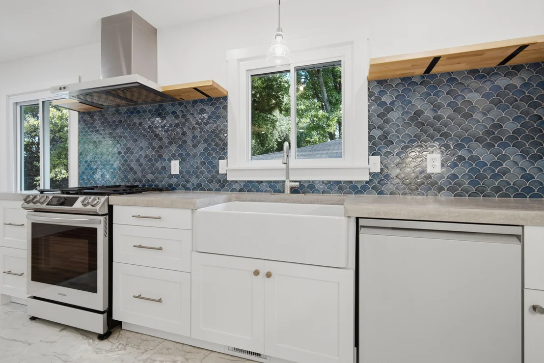 Photo of 1401 Searle Drive