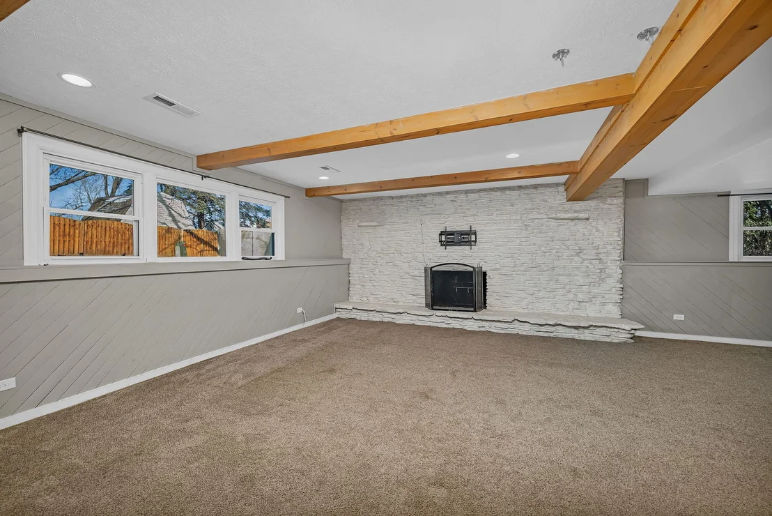 Photo of 1810 Jana Lane