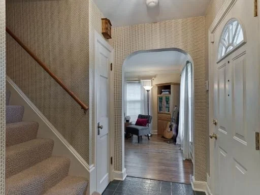 Photo of 1825 Milton Avenue