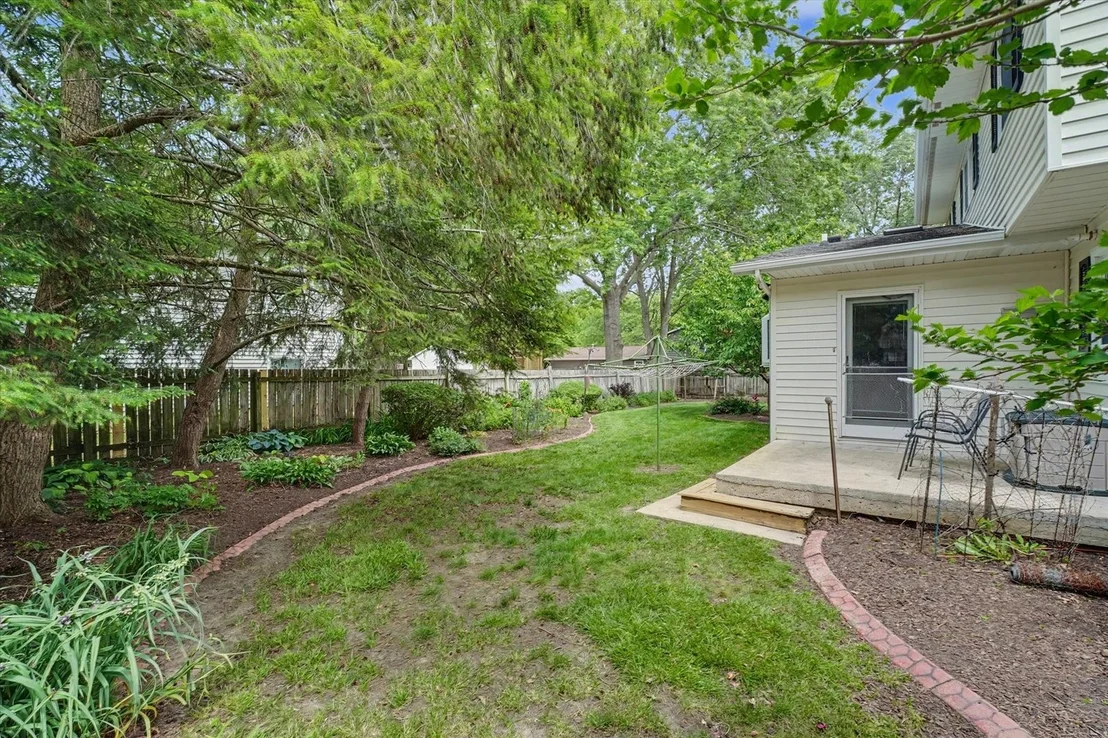 Photo of 204 E Willard Street