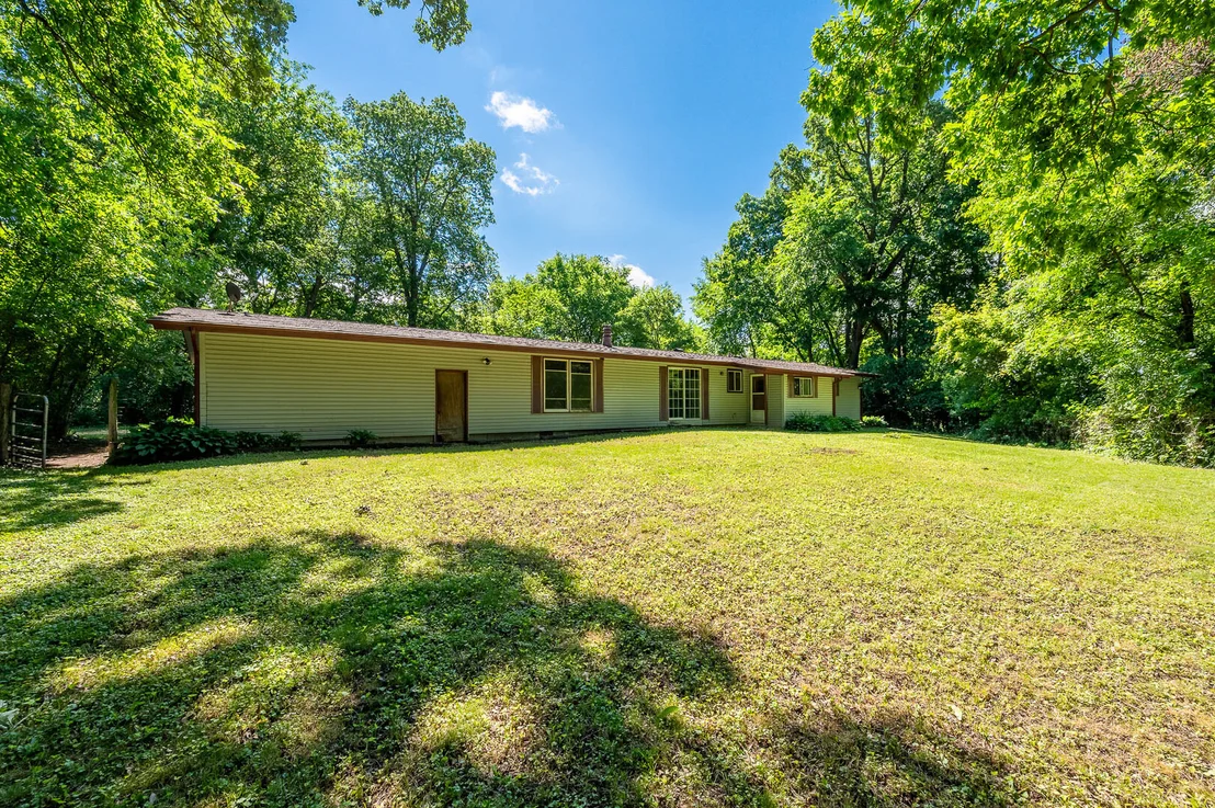 Photo of 21364 Burr Oak Road