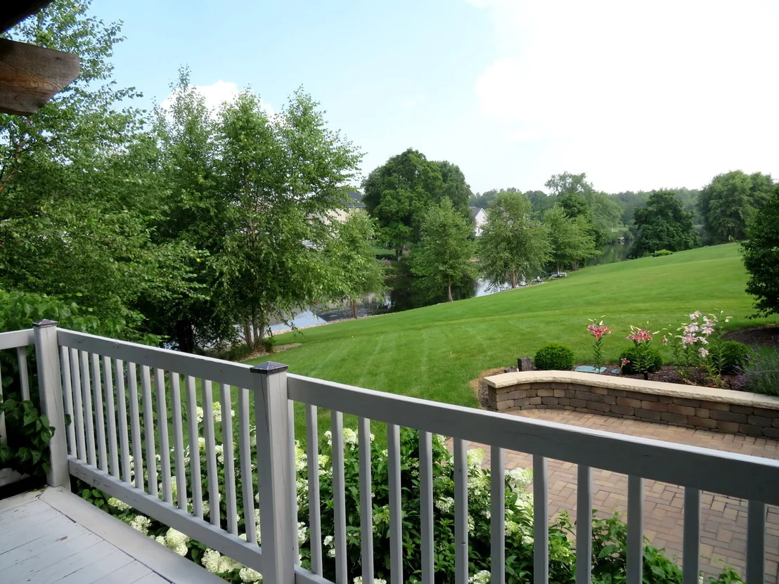 Photo of 1428 Lakeside Lane