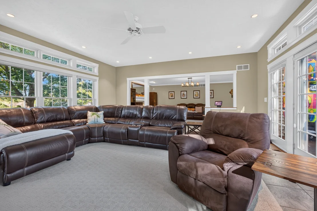Photo of 9159 Deer Ridge Drive