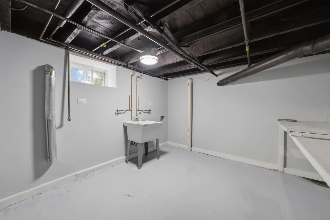 Photo of 303 Dwight Street