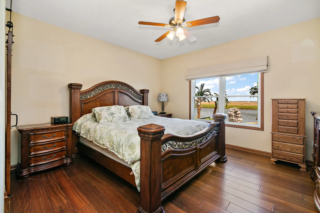 Photo of 6011 Park View Drive