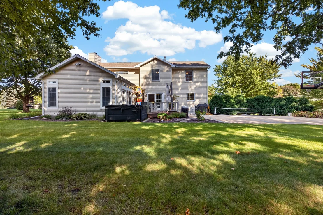 Photo of 9159 Deer Ridge Drive