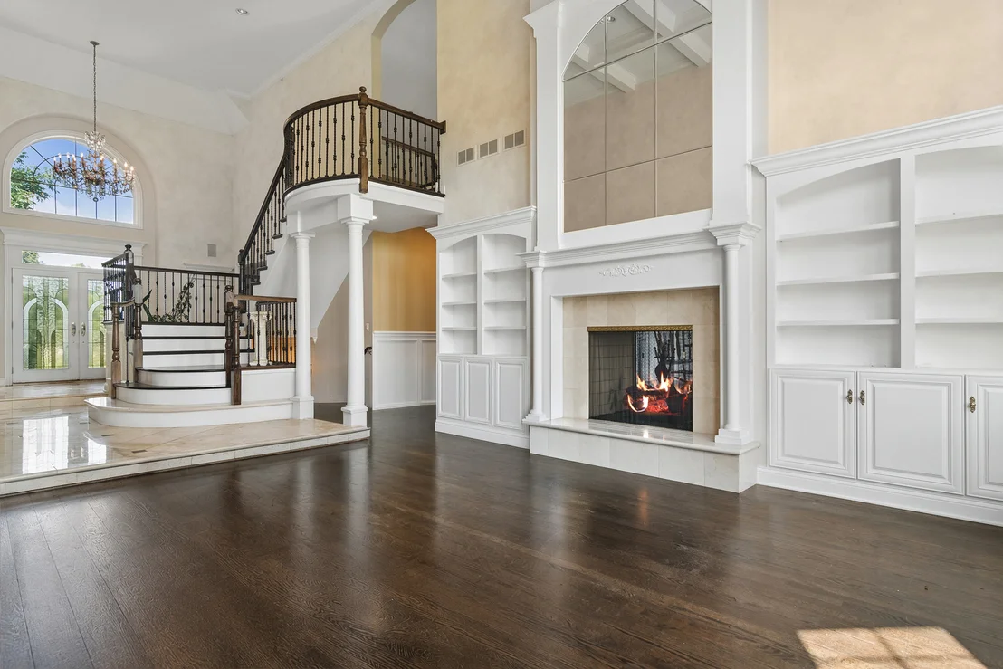 Photo of 4563 ELEANOR Drive
