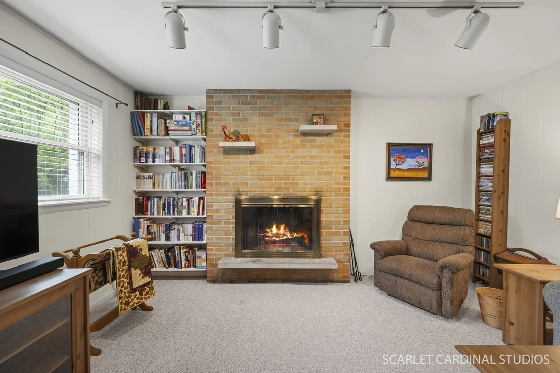 Photo of 1518 Center Avenue