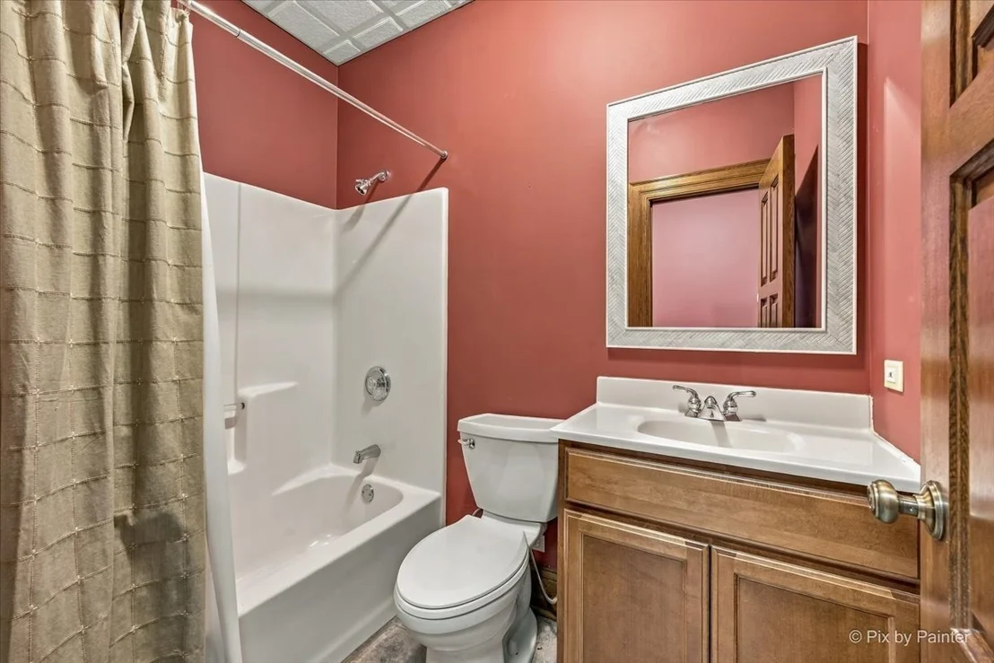 Photo of 5N719 Castle Drive
