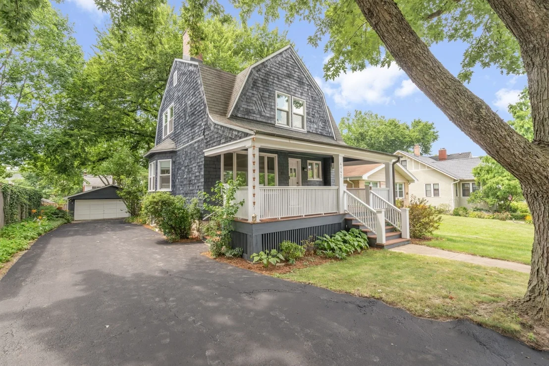 Photo of 4142 Wolf Road