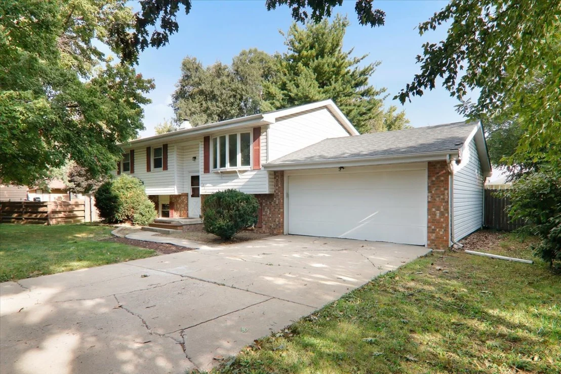 Photo of 1706 Erin Drive
