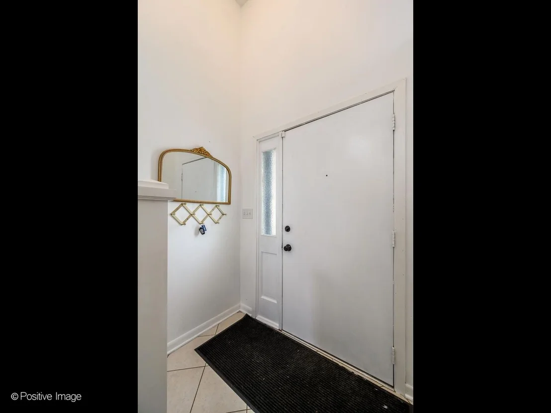 Photo of 557 Delaware Trail
