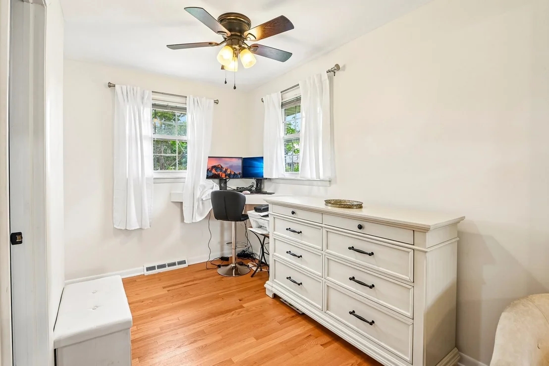Photo of 5733 Rose Court