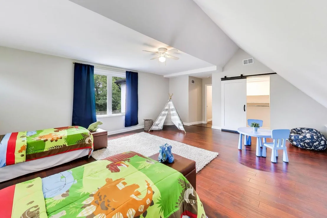 Photo of 2535 Techny Road