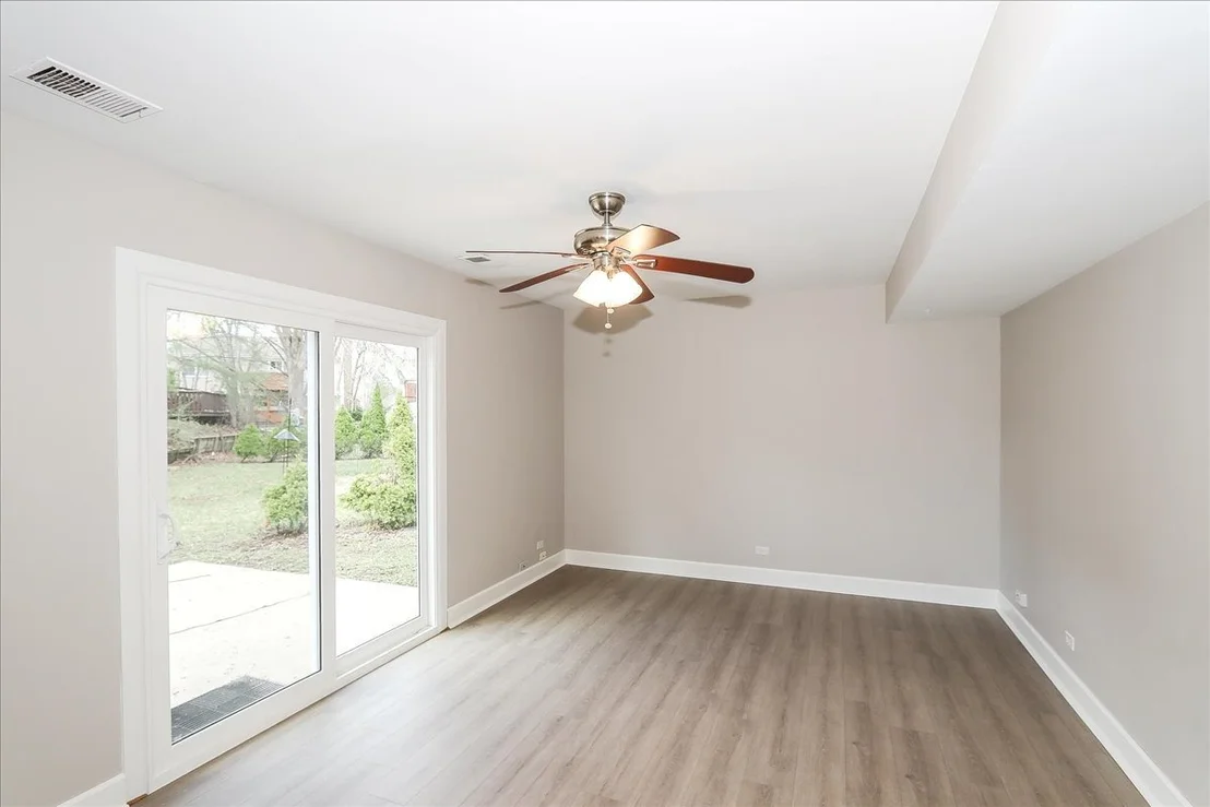 Photo of 4990 Lichfield Drive