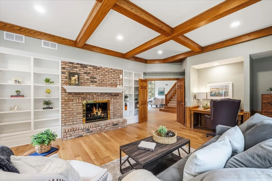 Photo of 3663 Wolf Road