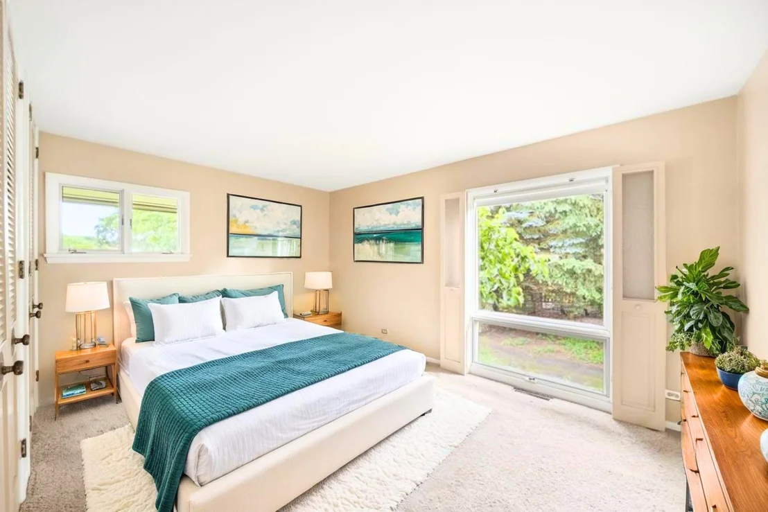 Photo of 2272 N Circle Drive