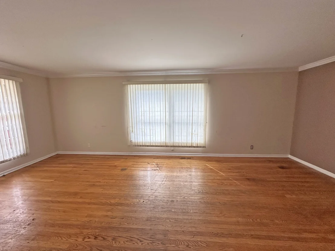 Photo of 700 Butterfield Drive