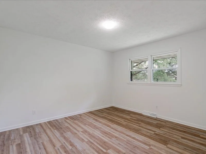 Photo of 124 Hilton Drive
