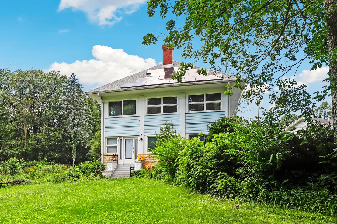 Photo of 1506 Hawthorne Drive