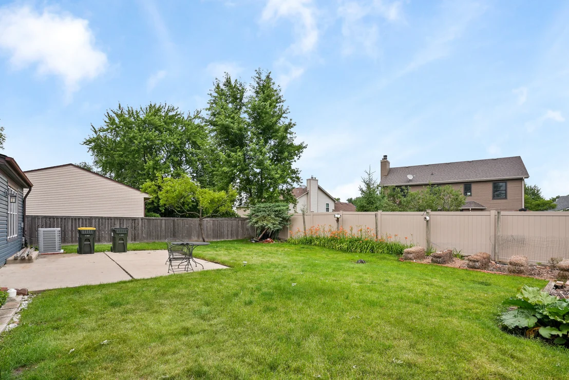Photo of 545 Ridgefield Drive