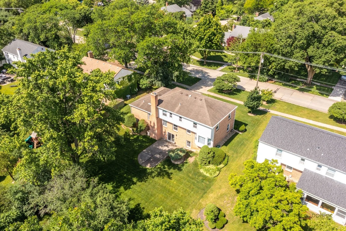Photo of 255 Lee Road