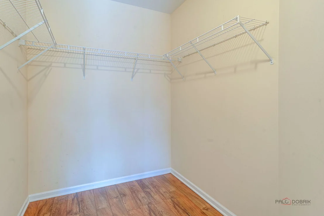 Photo of 1002 Kensington Drive