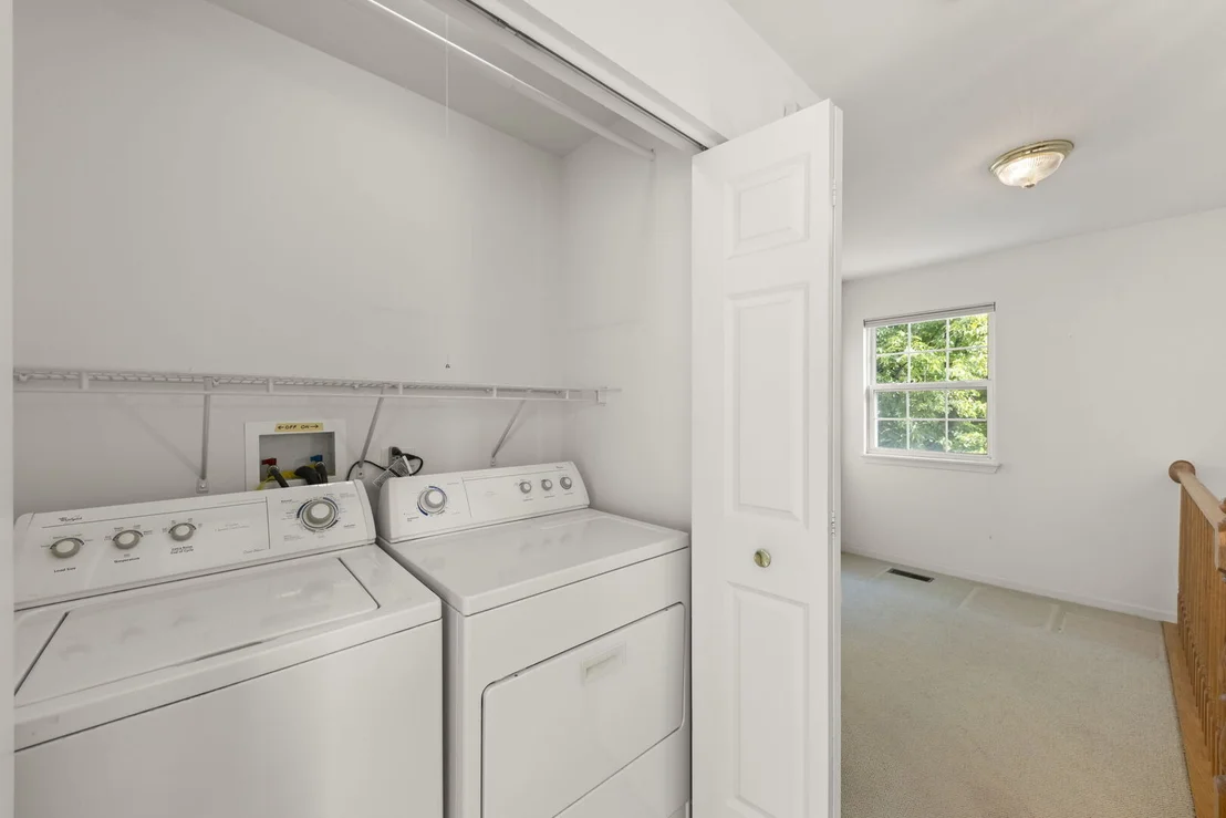 Photo of 631 Dunhill Lane
