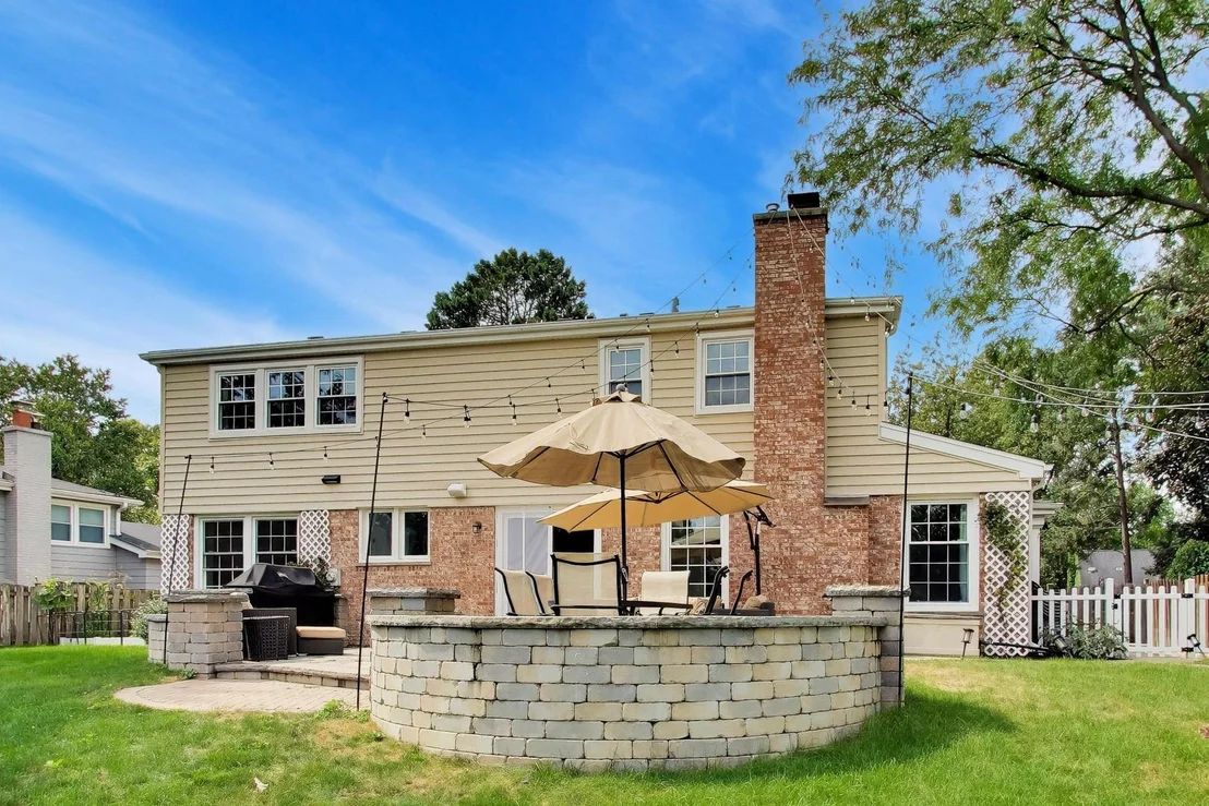 Photo of 3331 Maple Leaf Drive