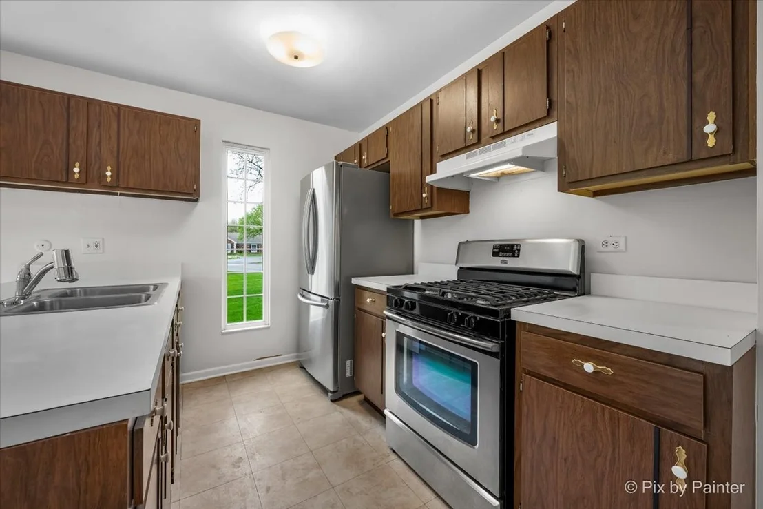 Photo of 20 Red Oak Trail