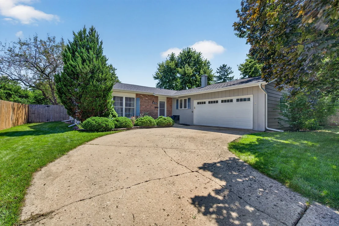 Photo of 2021 Lancaster Lane