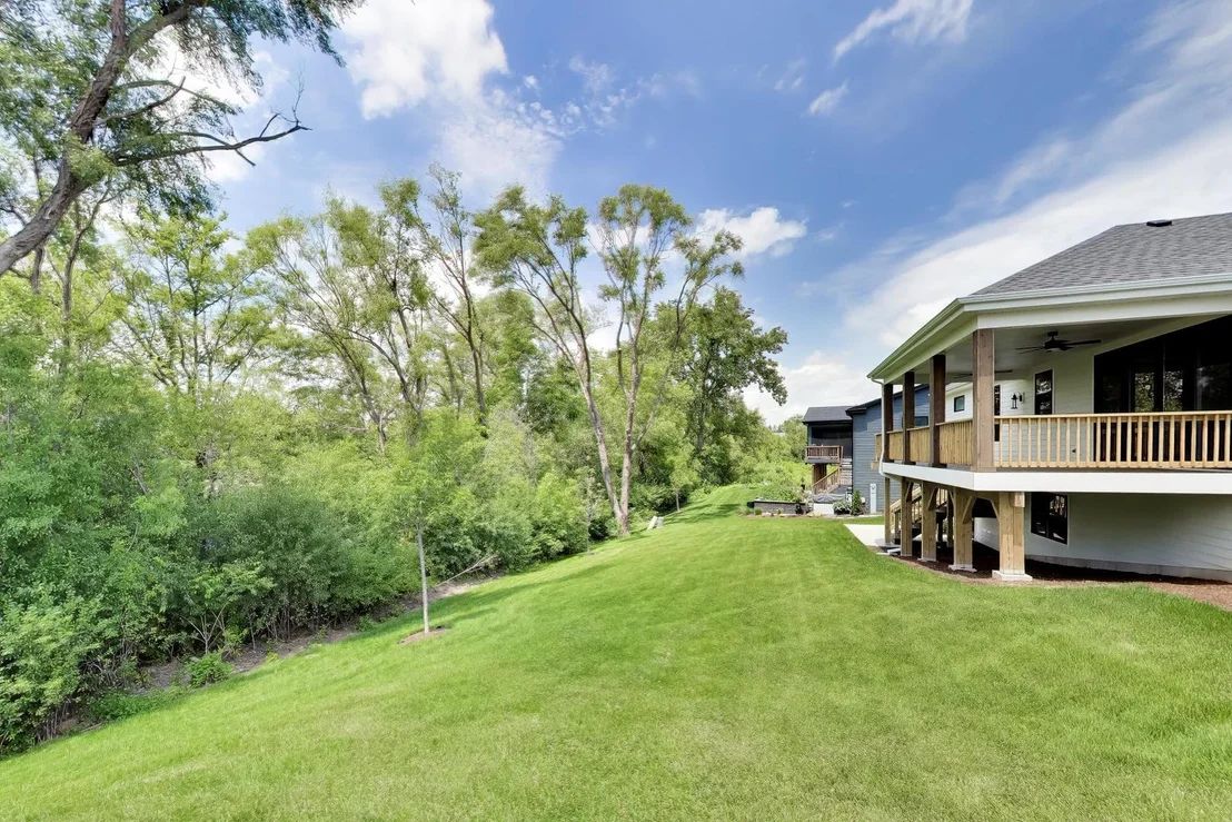 Photo of 495 CORA Lane