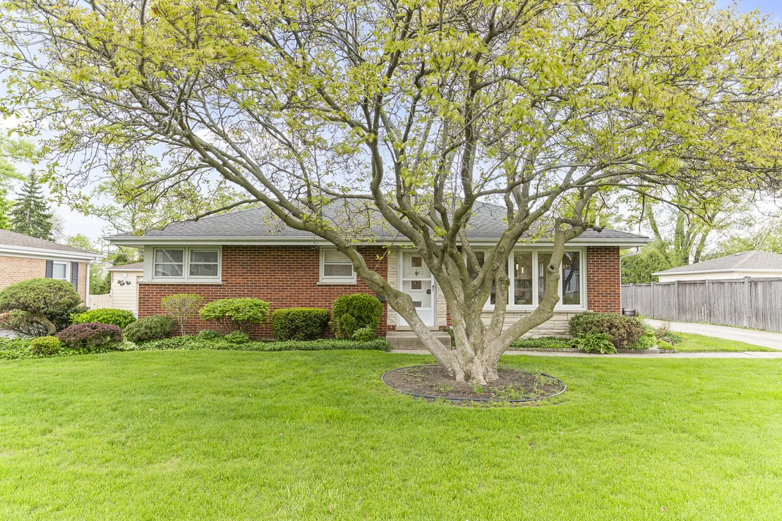 Photo of 2232 Covert Road