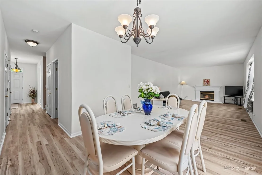 Photo of 2886 Camden Drive