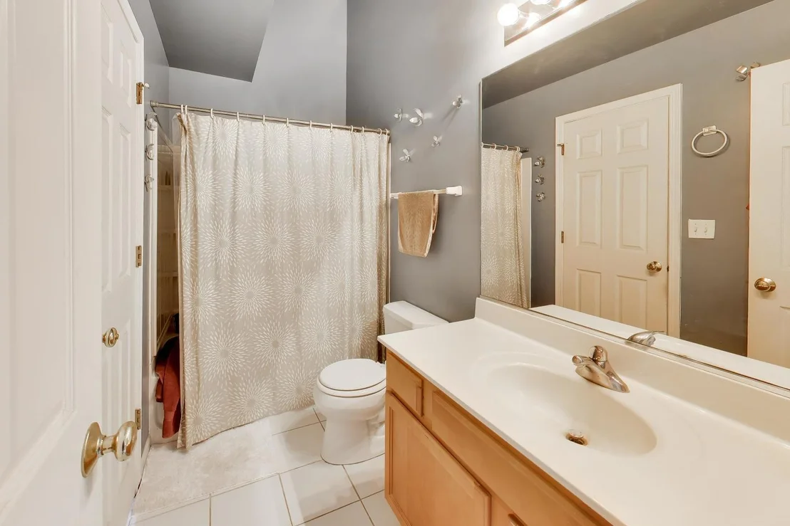 Photo of 1276 SHAMROCK Lane