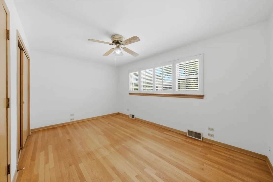 Photo of 2912 Old Glenview Road