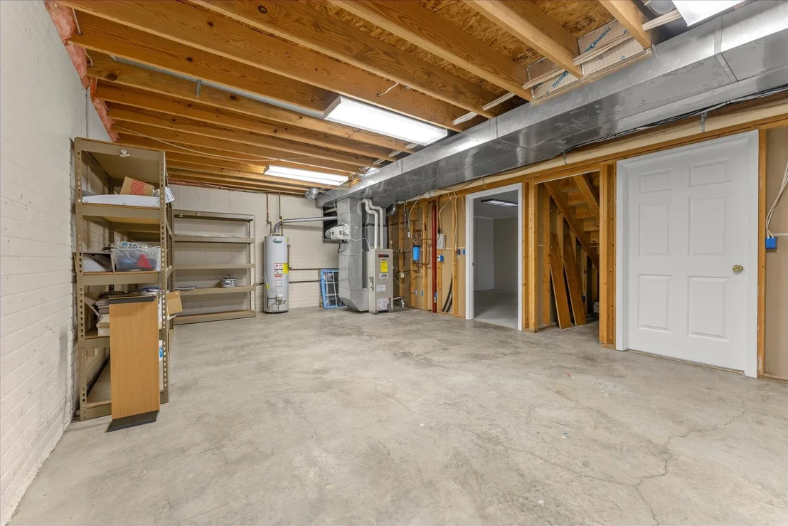 Photo of 1703 Deer Run Drive