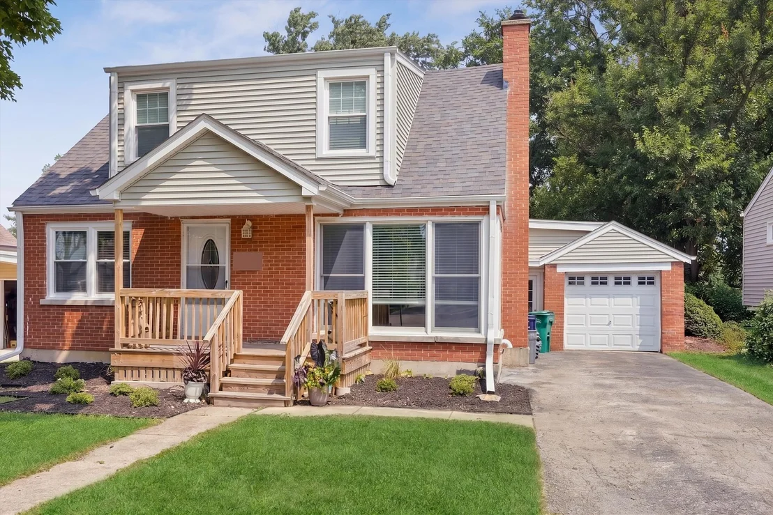 Photo of 116 W Park Drive