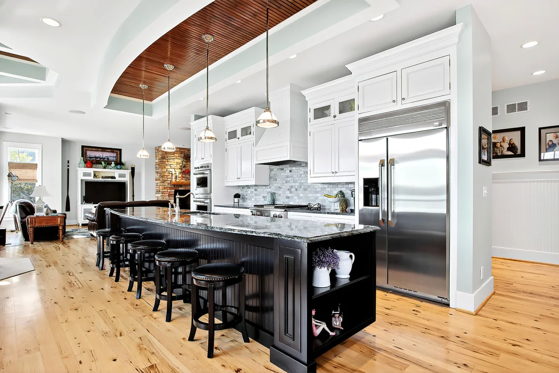 Photo of 820 Peninsula Drive