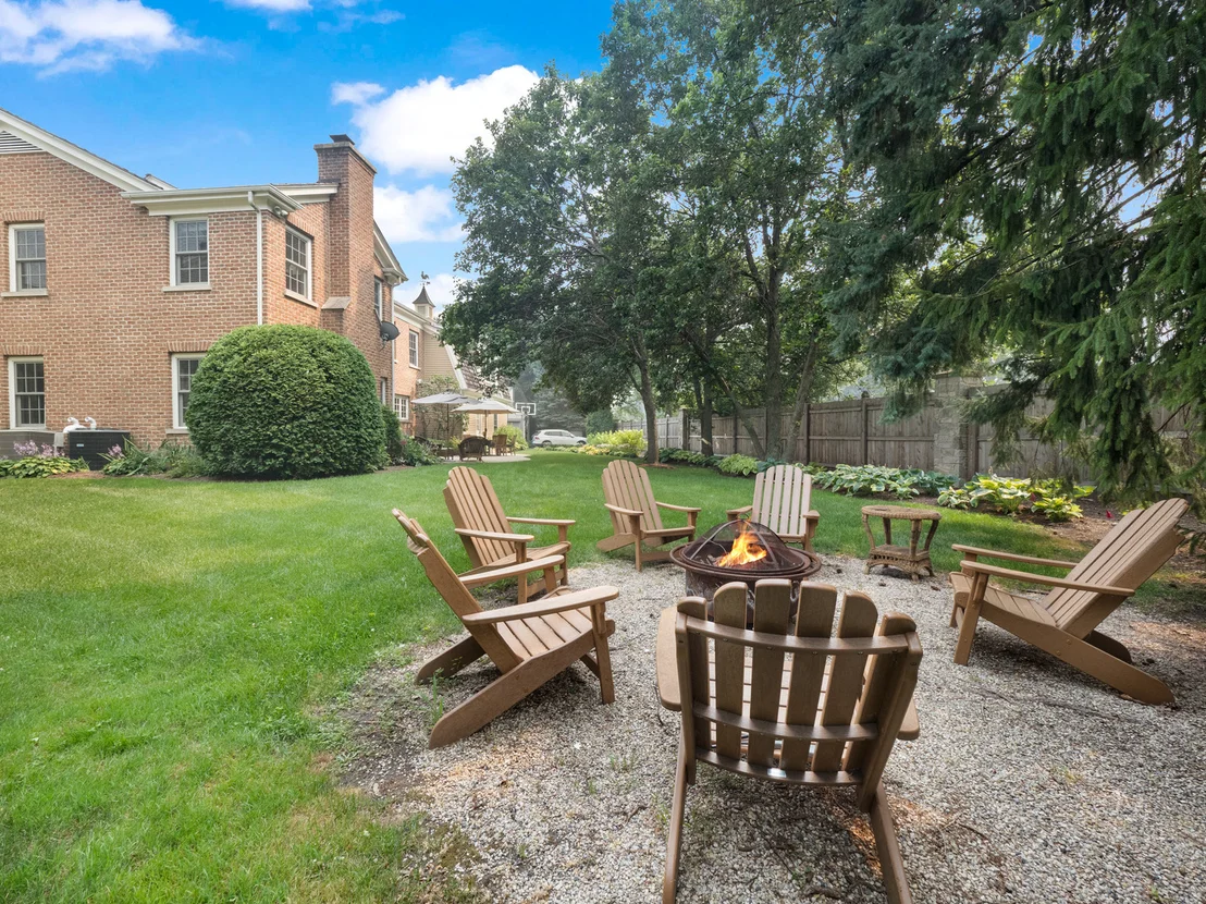 Photo of 2363 Larkdale Drive