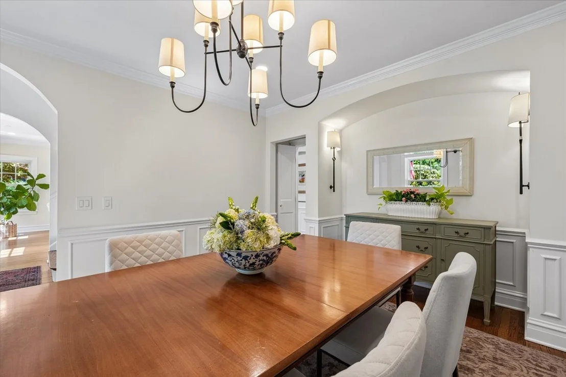 Photo of 579 Hill Terrace