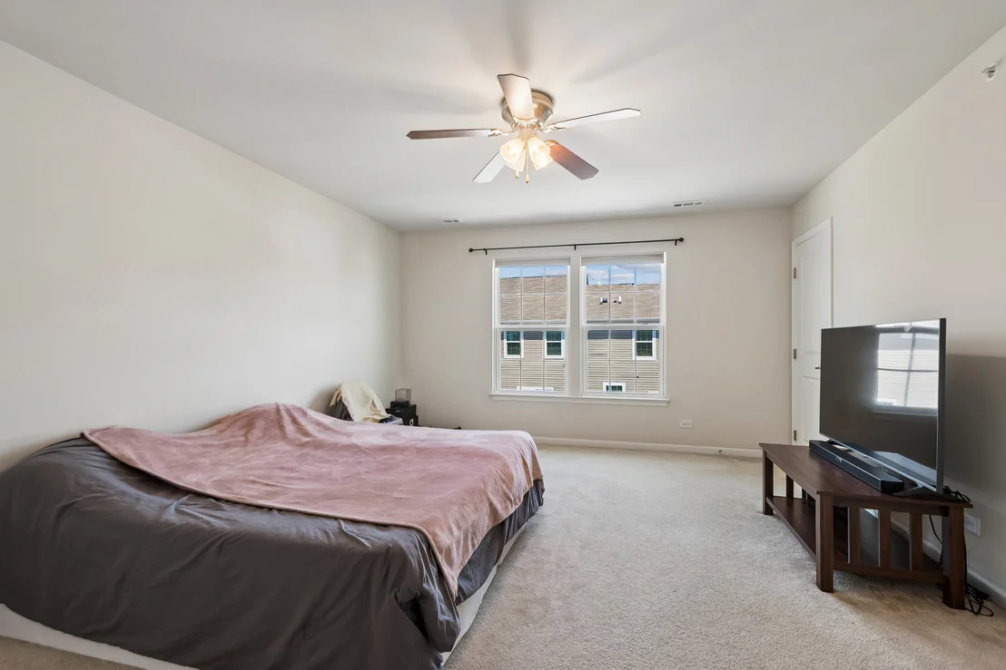 Photo of 69 Nicholas Drive W